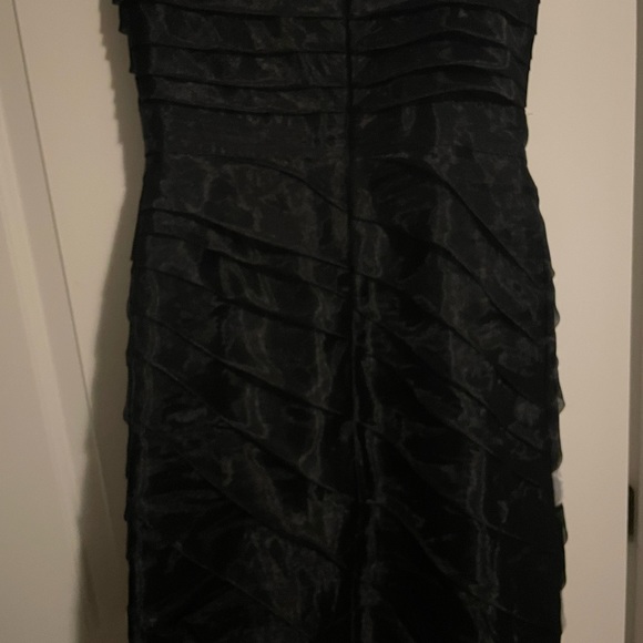 Gorgeous dress by Max & Cleo- work once - Picture 3 of 3